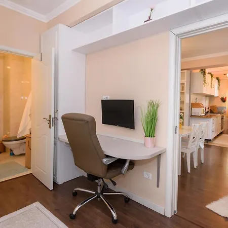 Damian Luxury Apartman Konstanca